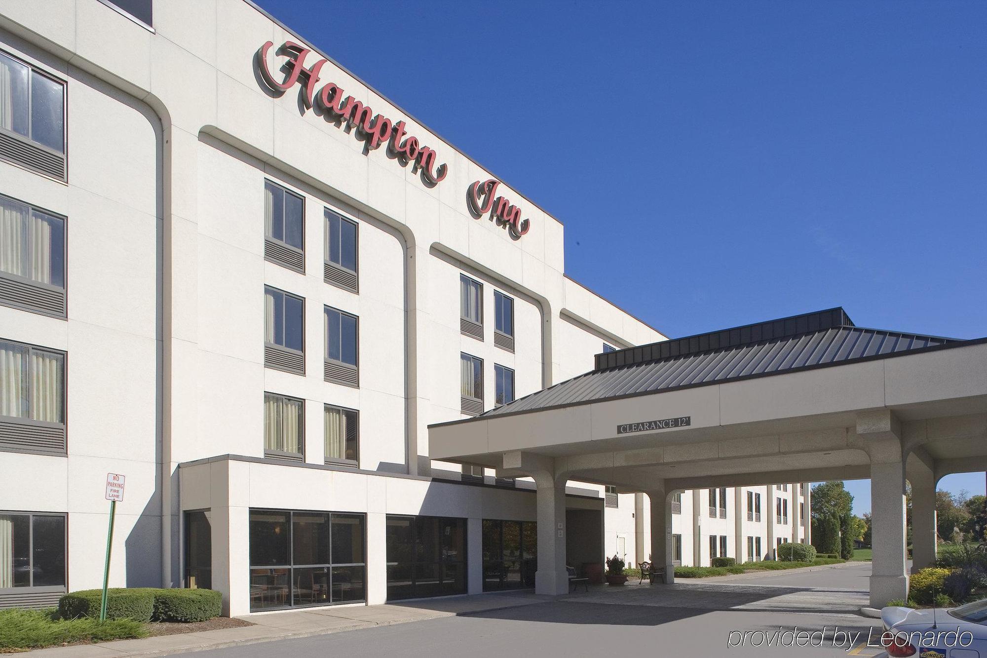 Hampton Inn Rochester Greece Exterior foto